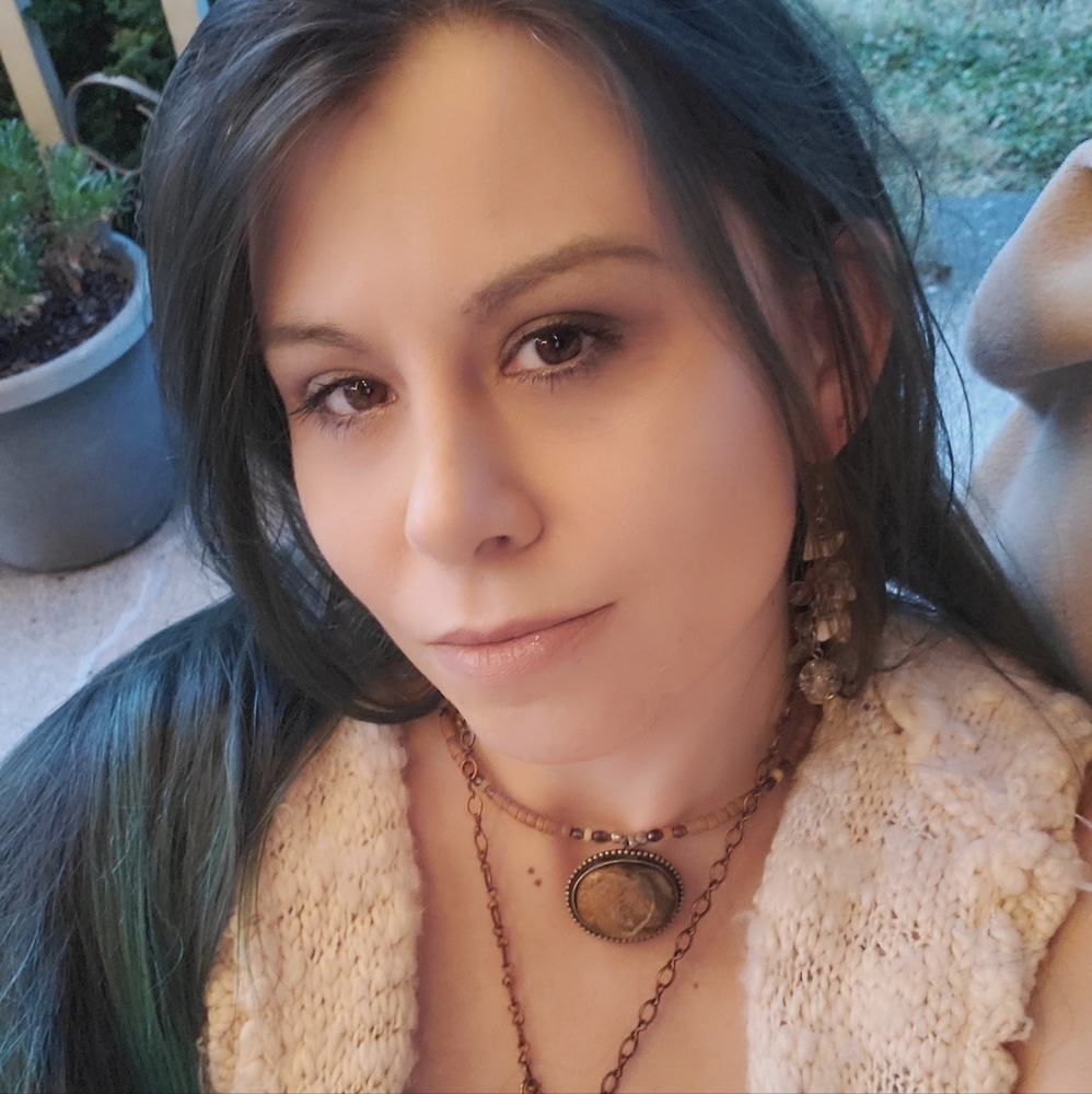 Meet your Posher, Brea